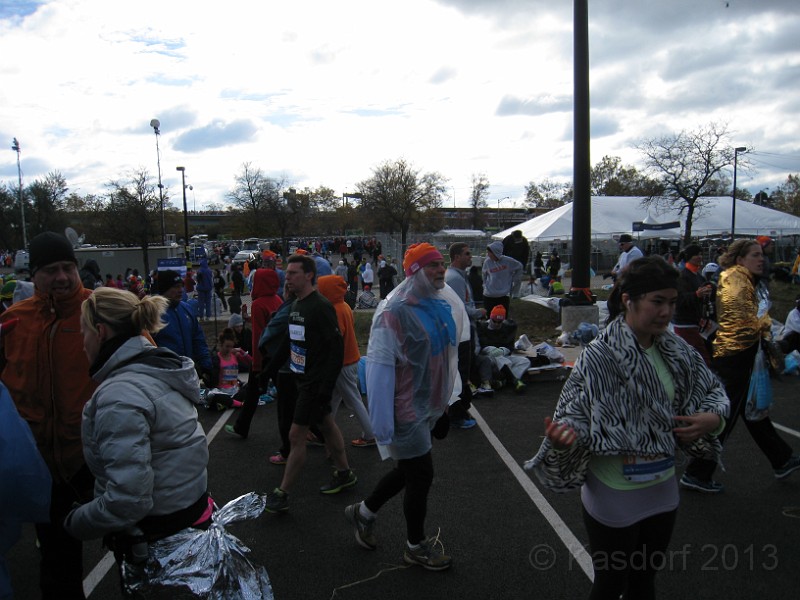 2014 NYRR Marathon 0146.jpg - The 2014 New York Marathon on November 2nd. A cold and blustery day.